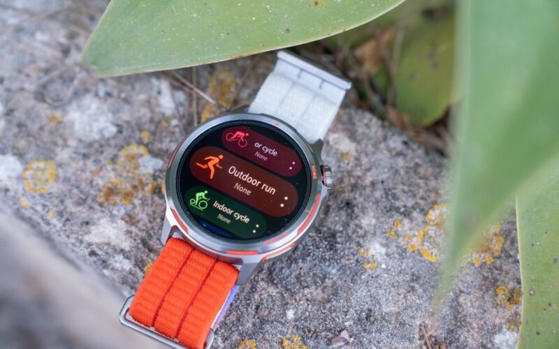 Huawei Watch GT Runner 2 Malaysia: Harga RM1,499, Spesifikasi Penuh & Worth It Ke untuk Pelari? (2026)