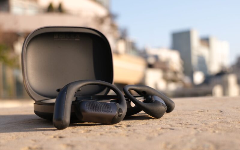 Shokz OpenFit Pro Tiba Di Malaysia β Earbuds Flagship Pertama Dengan Open-Ear Noise Reduction